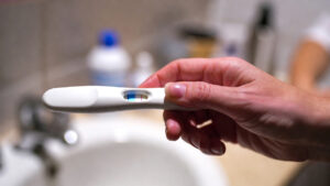 Positive Pregnancy Test: Symptoms, Accuracy, and Next Steps